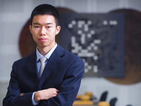 观众可以在电影中看到很多壮观的大场面。